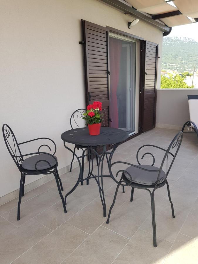 Villa Fides With Private Pool, Garden And Sea View Kaštel Novi Exteriér fotografie