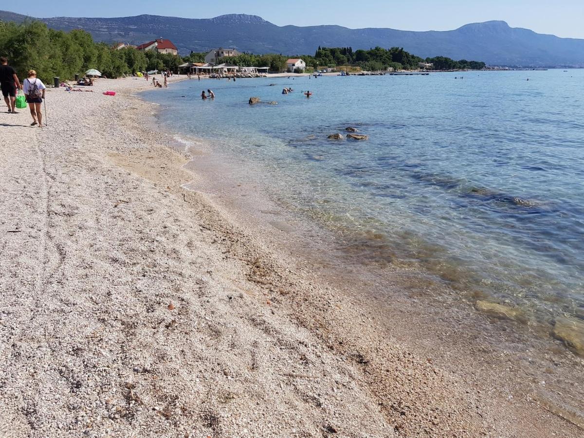 Villa Fides With Private Pool, Garden And Sea View Kaštel Novi Exteriér fotografie